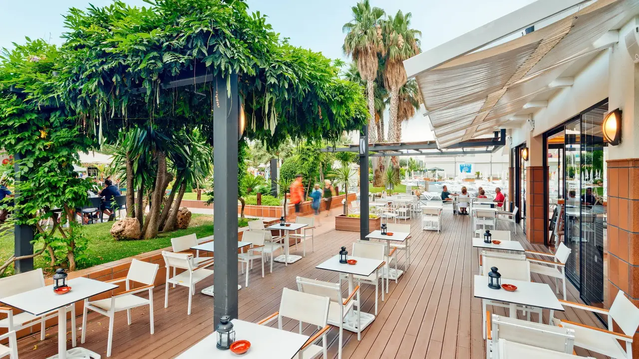 Aqua Hotel Aquamarina & SPA