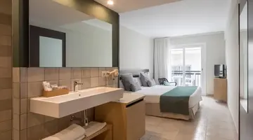 AQUA HOTEL BERTRAN PARK - LLORET DE MAR #