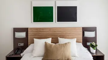 Aqua Hotel Bertran Park ONLINE