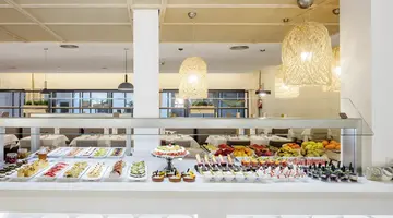 Aqua Hotel Bertran Park