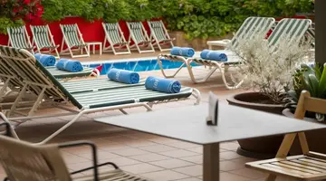 Aqua Hotel Bertran Park