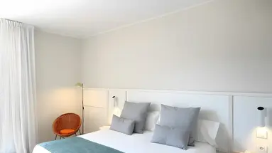 Aqua Hotel Bertran Park