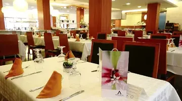 Aqua Hotel Bertran Park