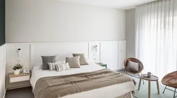 AQUA HOTEL BERTRAN