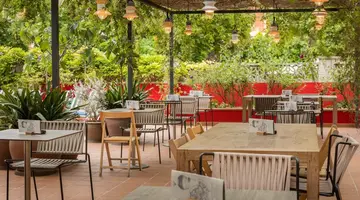AQUA HOTEL BERTRAN
