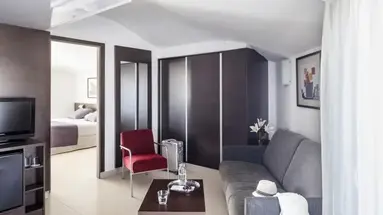 AQUA HOTEL MONTAGUT SUITES - SANTA SUSANNA