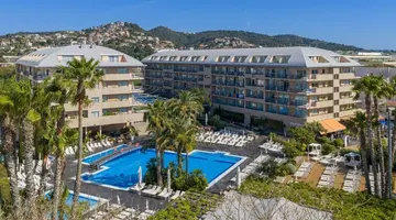 Najlepszy relaks w Hiszpanii w 4* hotelu z krytym basenem