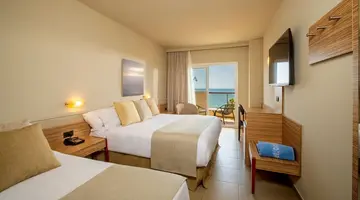 Aqua Hotel Promenade and Spa
