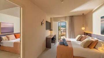 Aqua Hotel Promenade and Spa
