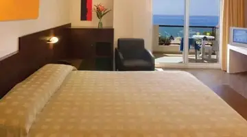 AQUA HOTEL PROMENADE - PINEDA DE MAR