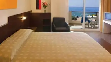 AQUA HOTEL PROMENADE - PINEDA DE MAR