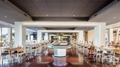 Aqua Hotel Promenade & Spa