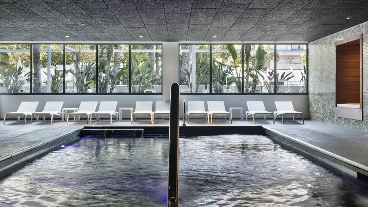 AQUA HOTEL SILHOUETTE & SPA (Adults Only)