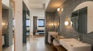 AQUA Hotel Silhouette & Spa ONLINE