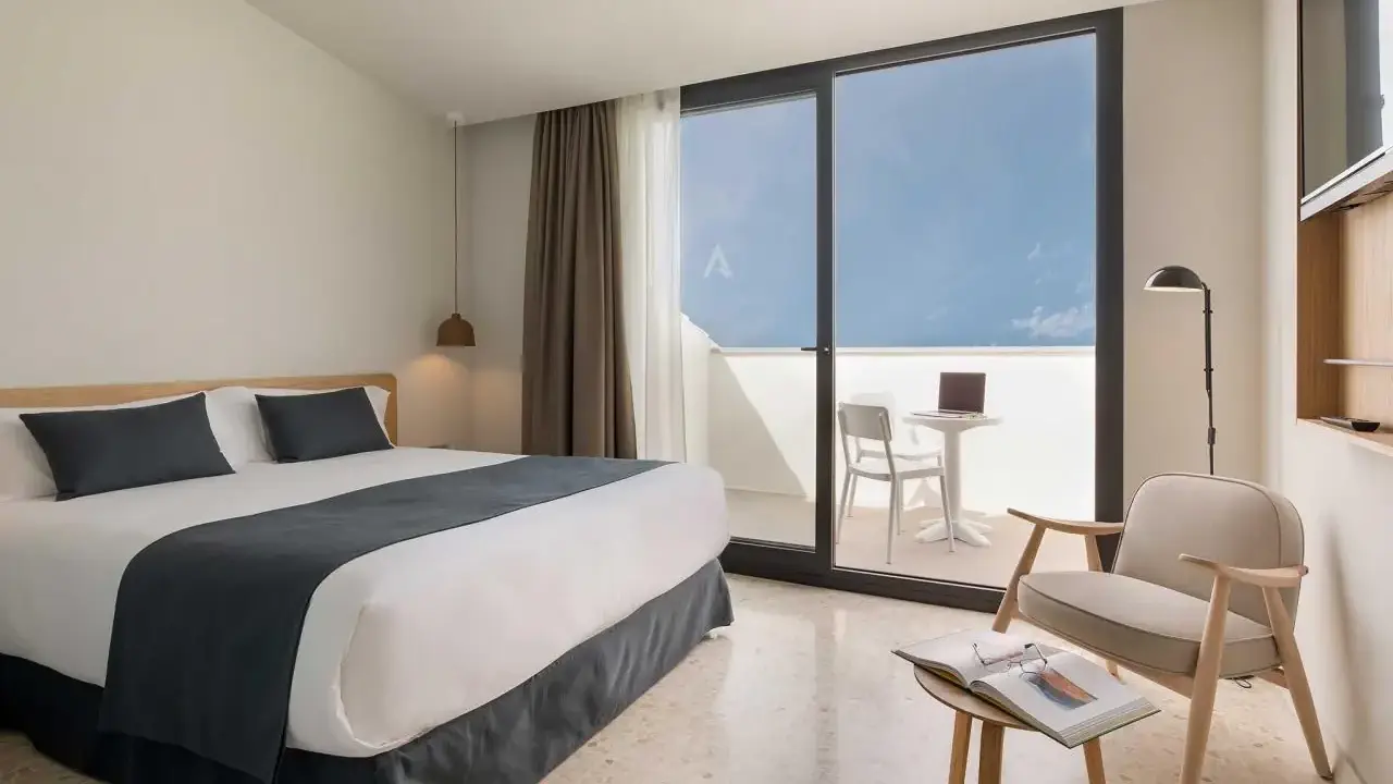AQUA Hotel Silhouette & Spa ONLINE