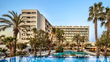 Aqua Hotel Silhouette & Spa
