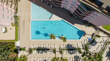 *AQUA HOTEL THE BREEZE (ADULTS ONLY 18+)