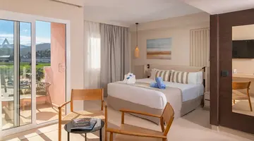 *AQUA HOTEL THE BREEZE (ADULTS ONLY 18+)