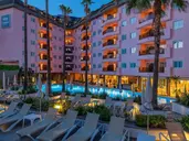 AQUA Hotel The Breeze & Spa - Adults Only +18