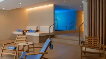 Aqua Hotel The Breeze & Spa