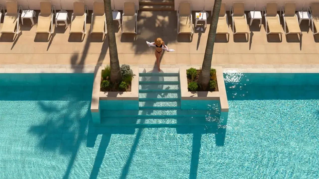 Aqua Hotel The Breeze & Spa