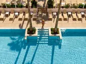 Aqua Hotel The Breeze