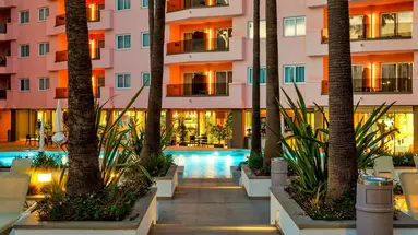 Aqua Hotel The Breeze