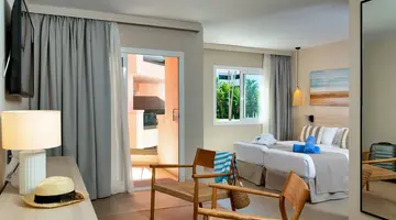 Aqua Hotel The Breeze