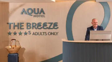 Aqua Hotel The Breeze