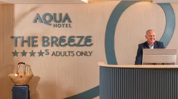 Aqua Hotel The Breeze