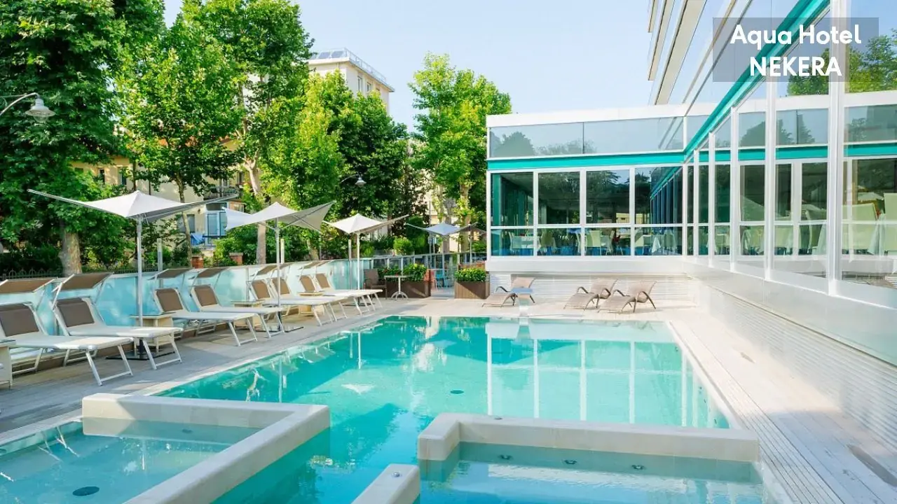 Aqua Hotel
