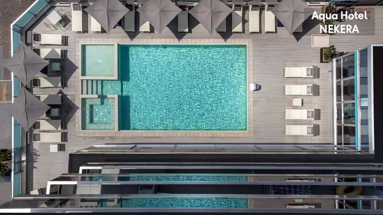 Aqua Hotel