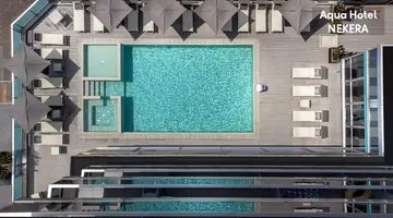 Aqua Hotel