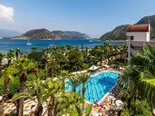 AQUA HOTEL