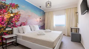 AQUA LUXURY SUITES