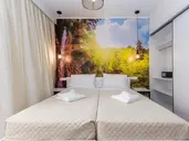 Aqua Luxury Suites
