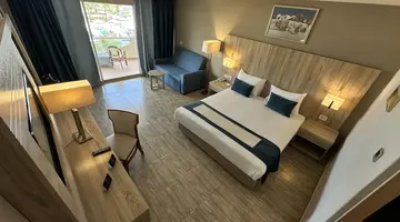 AQUA MONDO ABU SOMA RESORT