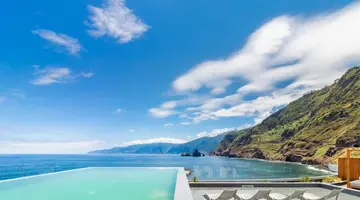 Aqua Natura Bay The Hotel