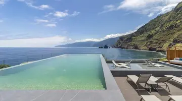 Aqua Natura Bay
