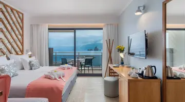 Aqua Natura Bay