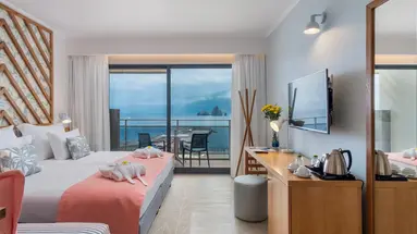 Aqua Natura Bay