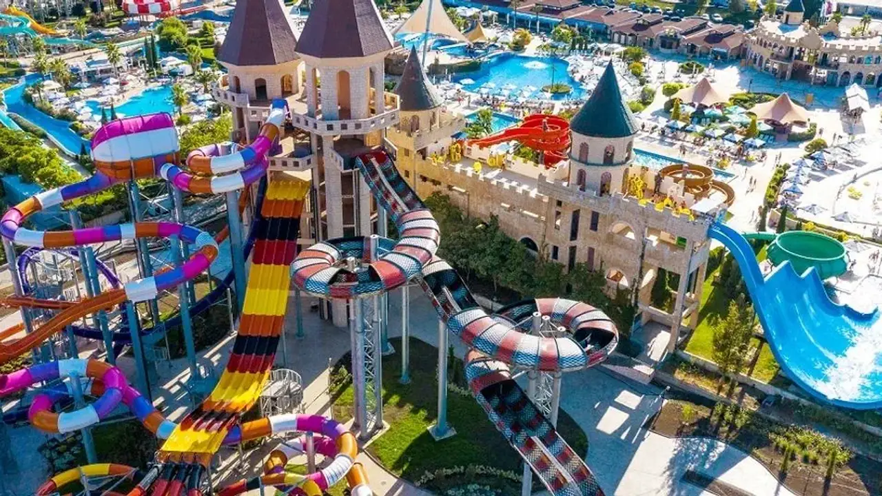 AQUA PARADISE RESORT