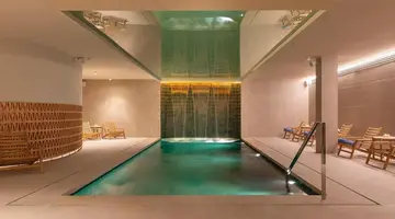 AQUA PROMENADE