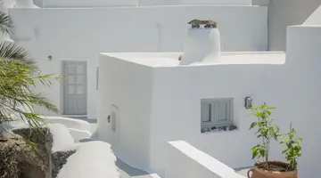 Aqua Serenity Santorini Luxury Suites