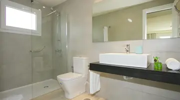 Aqua Suites Boutique Hotel