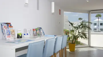 Aqua Suites Boutique Hotel