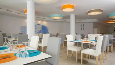 Aqua Suites Boutique Hotel