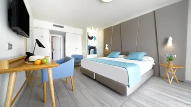 Aqua Suites Boutique Hotel