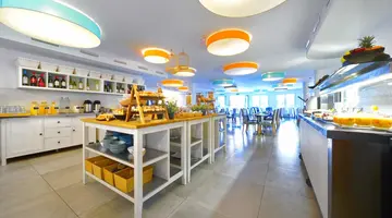 Aqua Suites Boutique Hotel