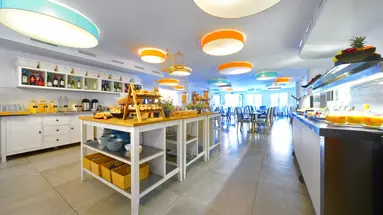Aqua Suites Boutique Hotel